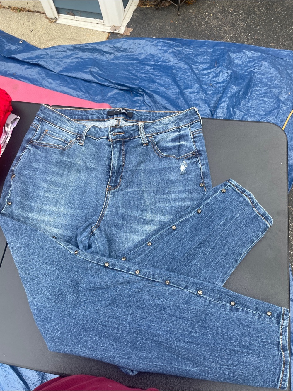 Stitch Star casual distressed Studded Denim Jeans